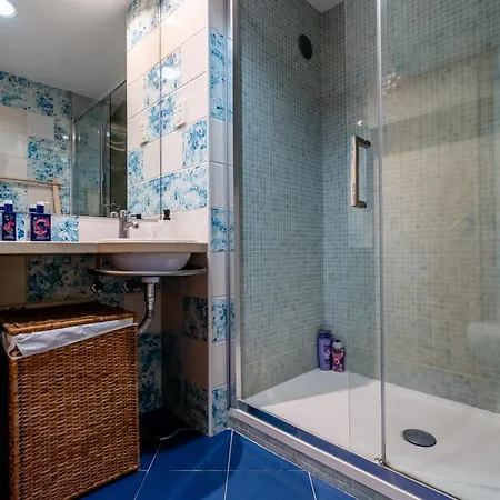 Apartment Marina 4b 1d By Rs