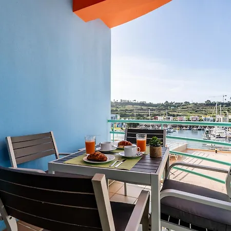 Marina 4b 1d By Rs Apartment *