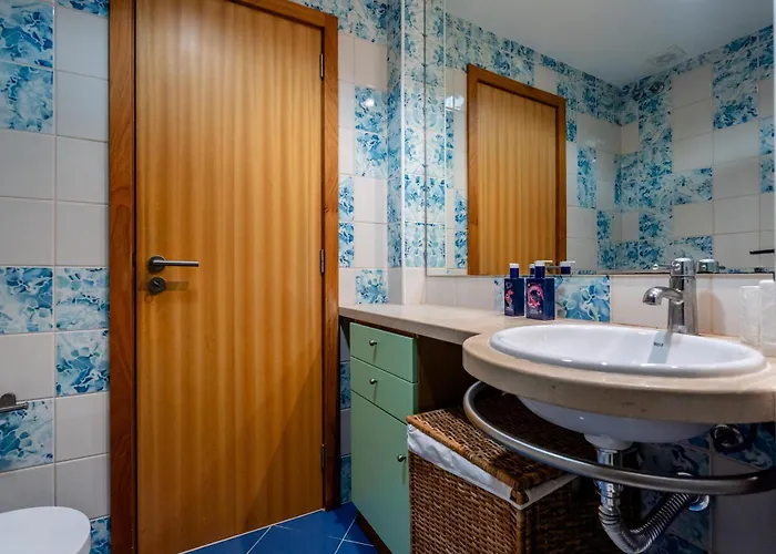 Marina 4b 1d By Rs 公寓