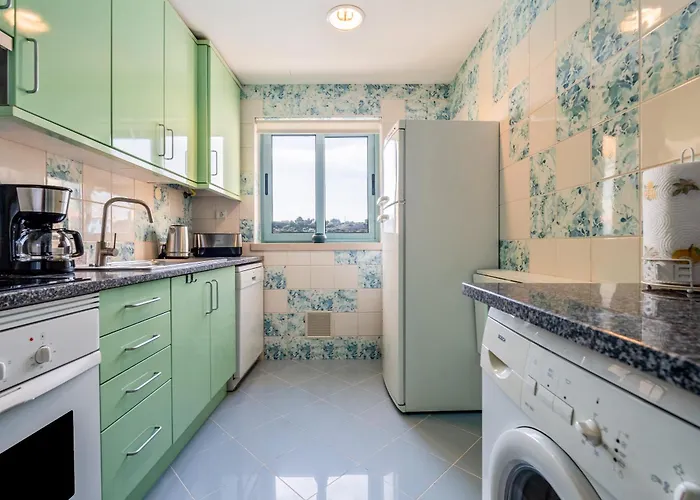 Marina 4b 1d By Rs דירה